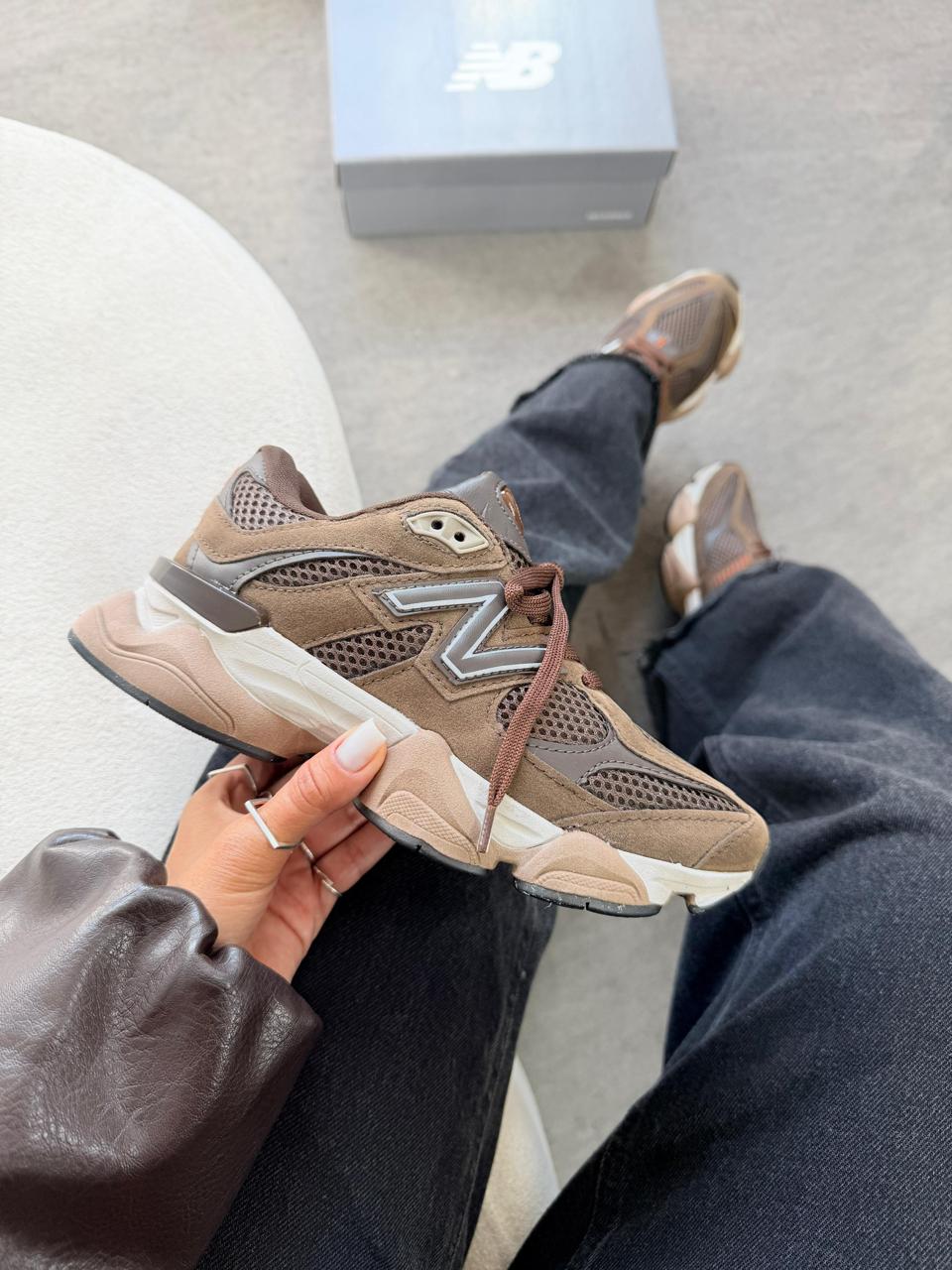 NEM BALANCE 9060 - MARROM